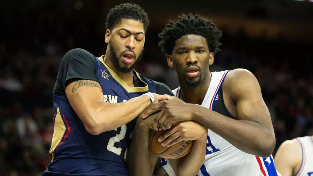 通过社交媒 通过社交媒