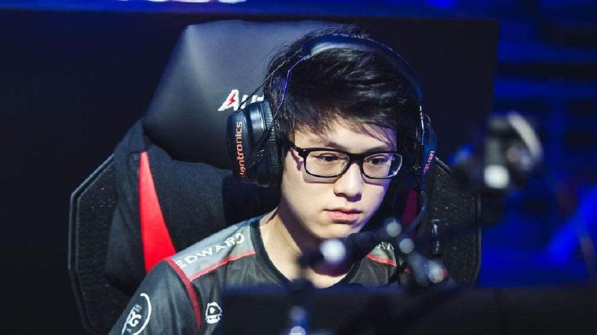 了网坛顶尖 了网坛顶尖